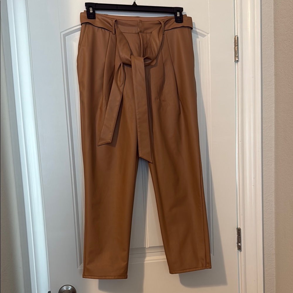 Express Tan Cropped Pants